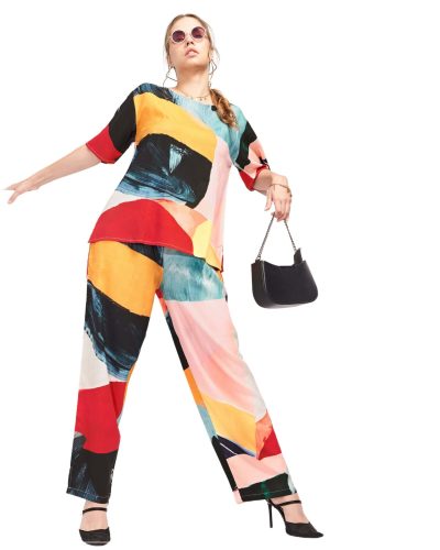 Trendy two-piece loungewear