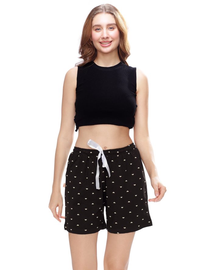 Cozy cotton shorts with elastic waistband