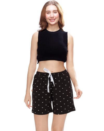 Cozy cotton shorts with elastic waistband