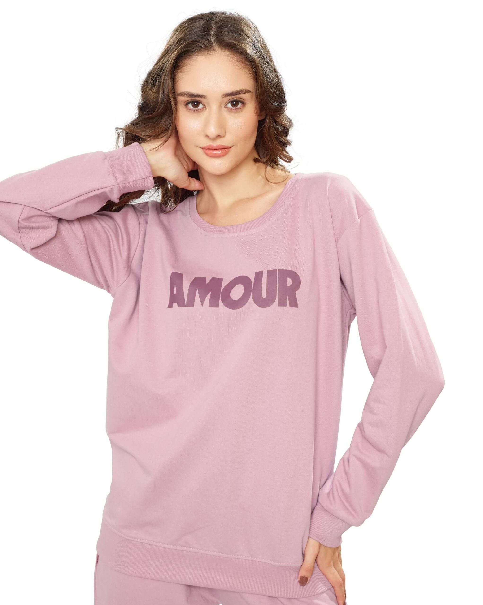 Stylish and comfy women's pyjama set with T-shirt and joggers