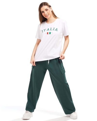 Relaxed fit t-shirt and cargo pant combo