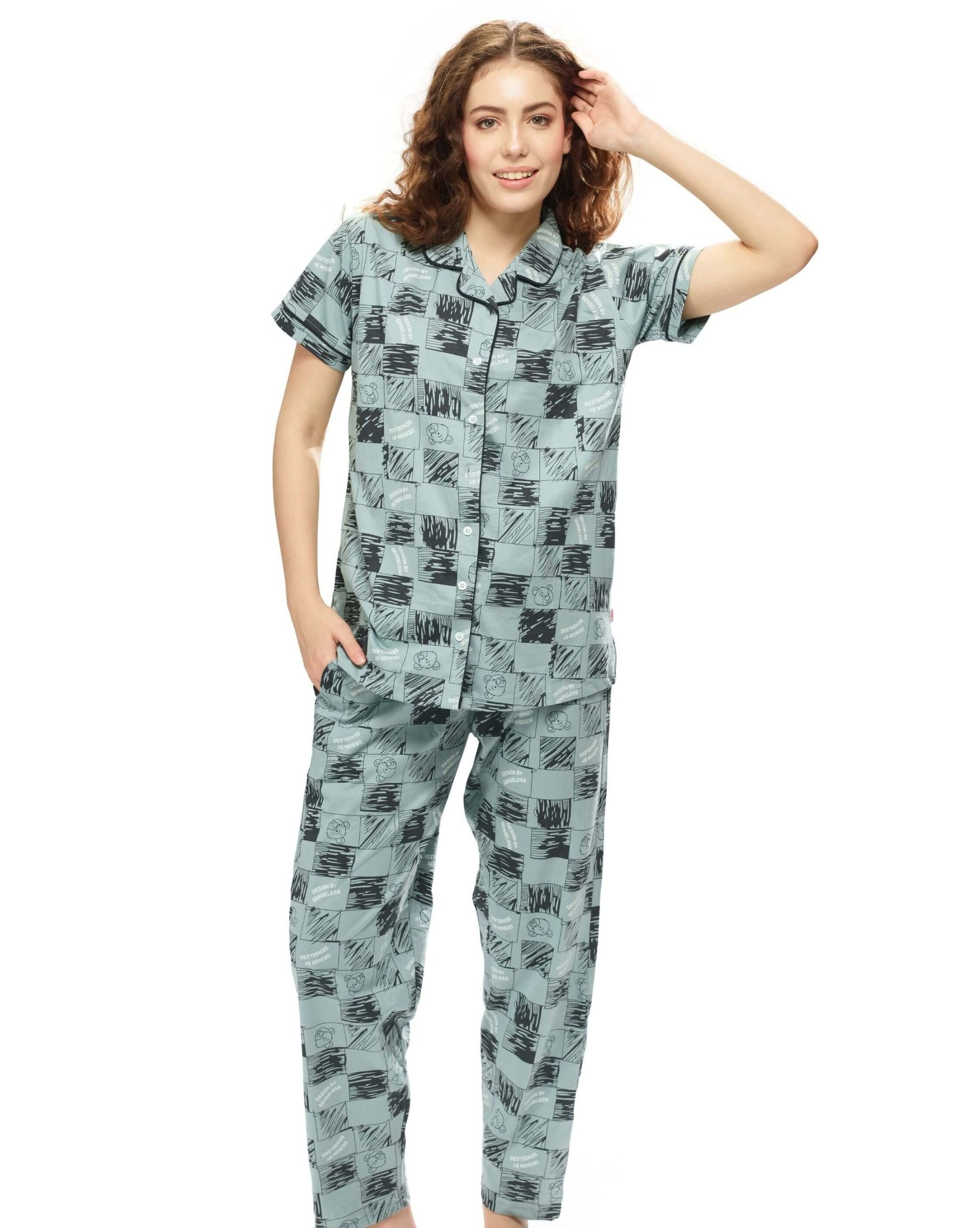 Women's pyjama and nightdress sleepwear set with front-opening design