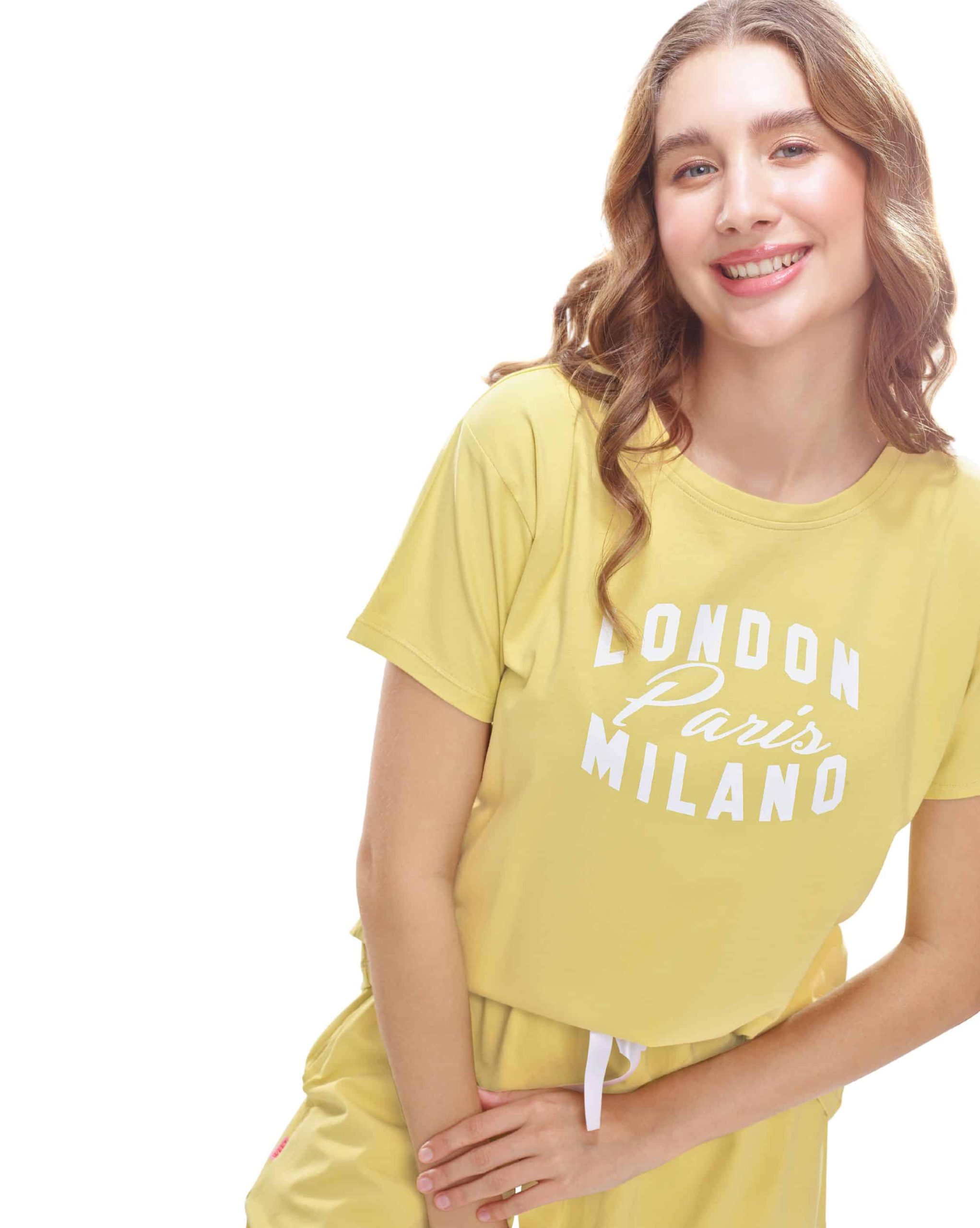 2 Women's pyjama set with tracksuit T-shirt and relaxed fit baggy pants