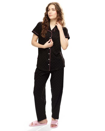 Trendy women's sleepwear set with front-opening nightdress and pyjamas