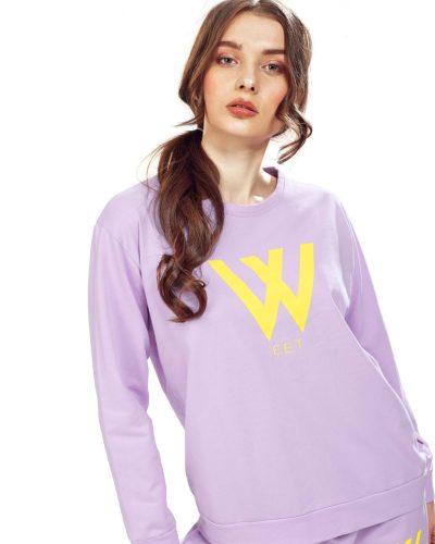 Women's stylish T-shirt and joggers pyjama set for comfort and style