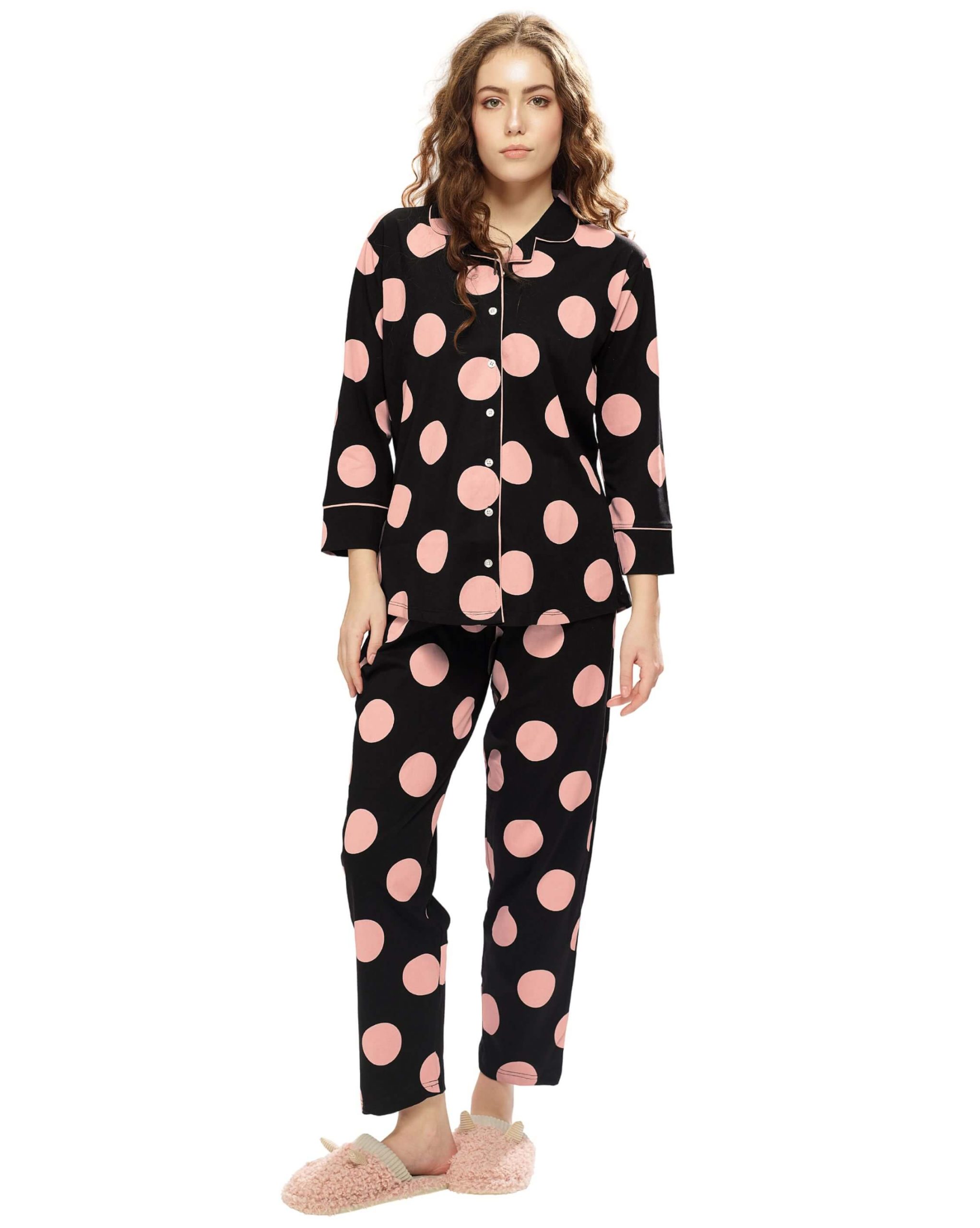 Cozy women's front-open nightdress pyjama set for sleep comfort
