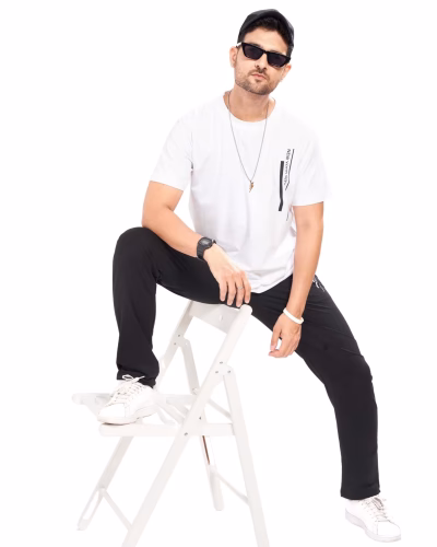 Comfortable men's pyjama set for lounging at home