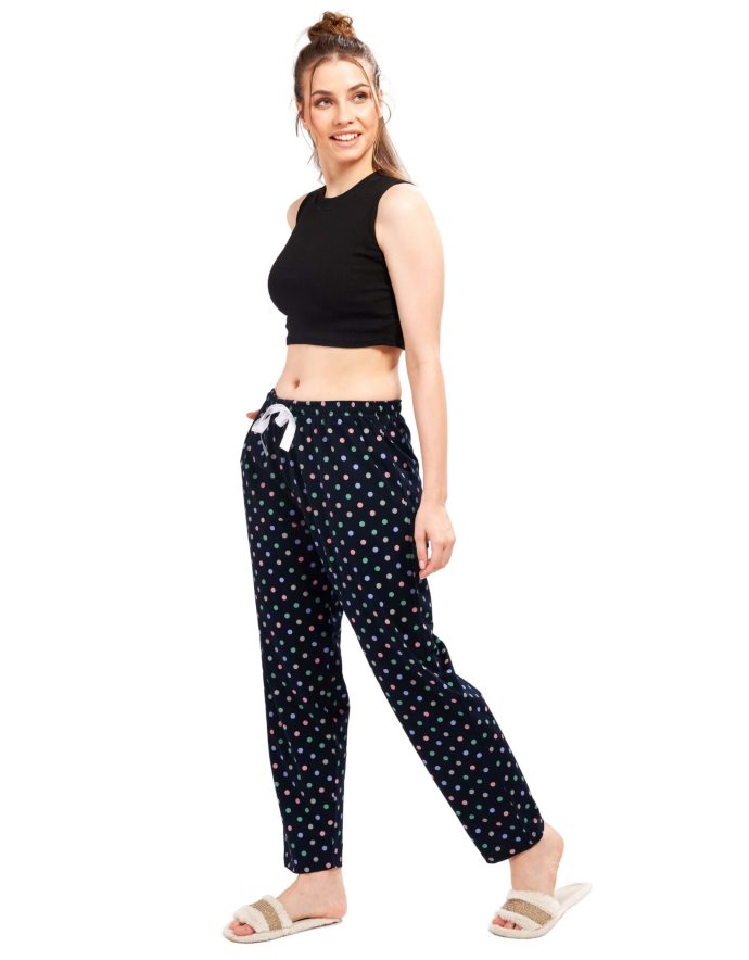 Cozy sleepwear set for women